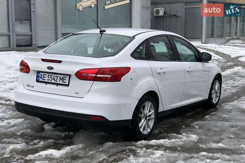 Седан Ford Focus 2018 в Днепре фото 3 Седан Ford Focus 2018 в Днепре
