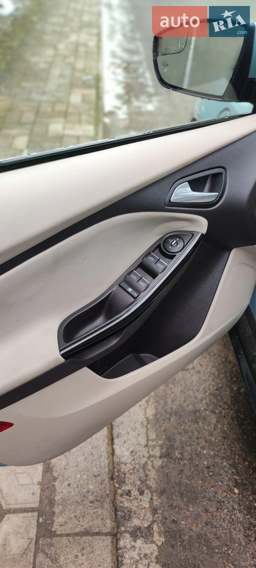 2012 Ford Focus - мініатюра 9