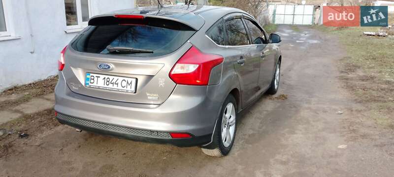 Хэтчбек Ford Focus 2013 в Великой Александровке