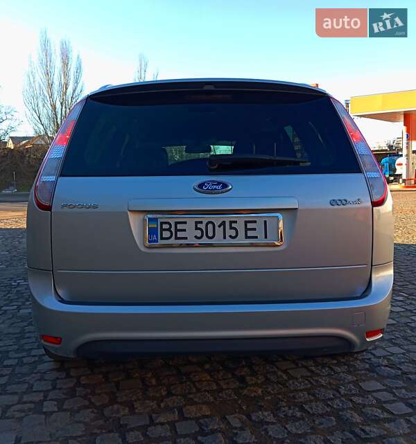 Універсал Ford Focus 2010 в Первомайську