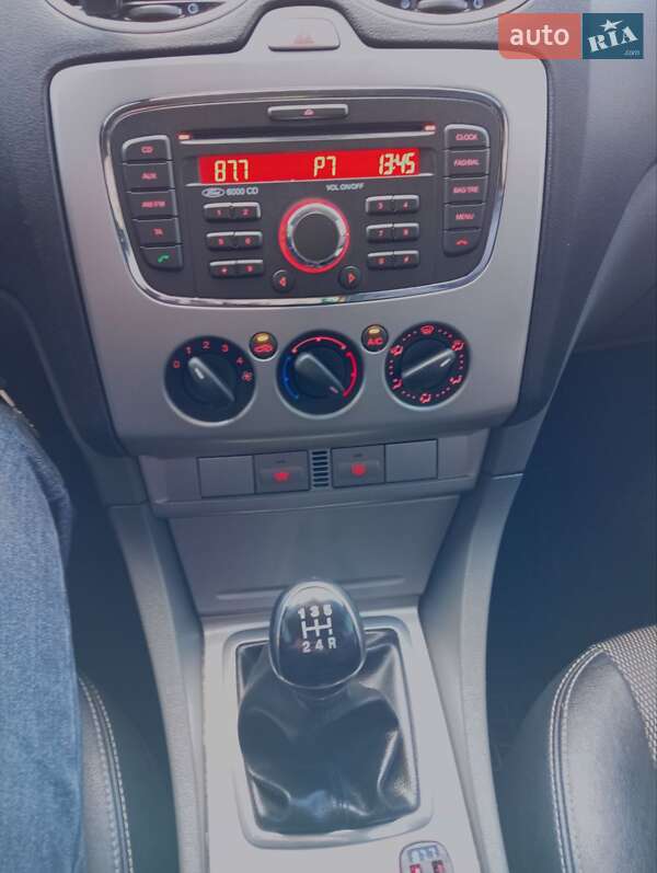 Універсал Ford Focus 2010 в Первомайську