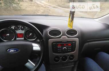 Універсал Ford Focus 2009 в  фото 6 Універсал Ford Focus 2009 в