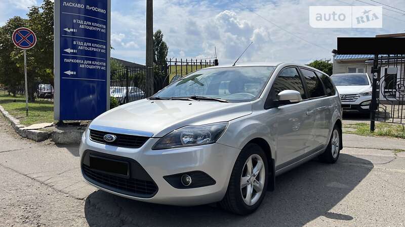 Хэтчбек Ford Focus 2008 в Южноукраинске