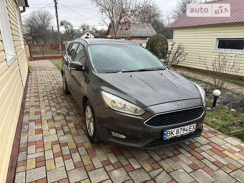 Универсал Ford Focus 2016 в Ровно
