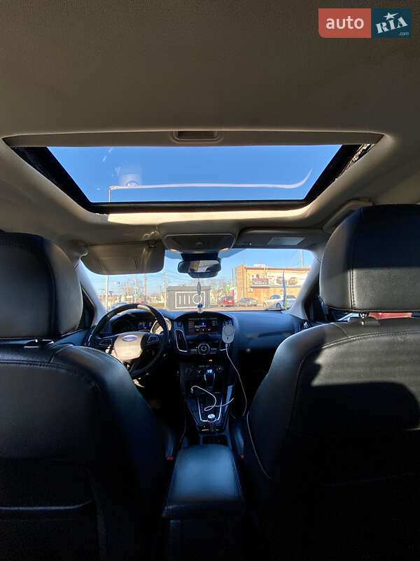Седан Ford Focus 2015 в Николаеве фото 40 Седан Ford Focus 2015 в Николаеве