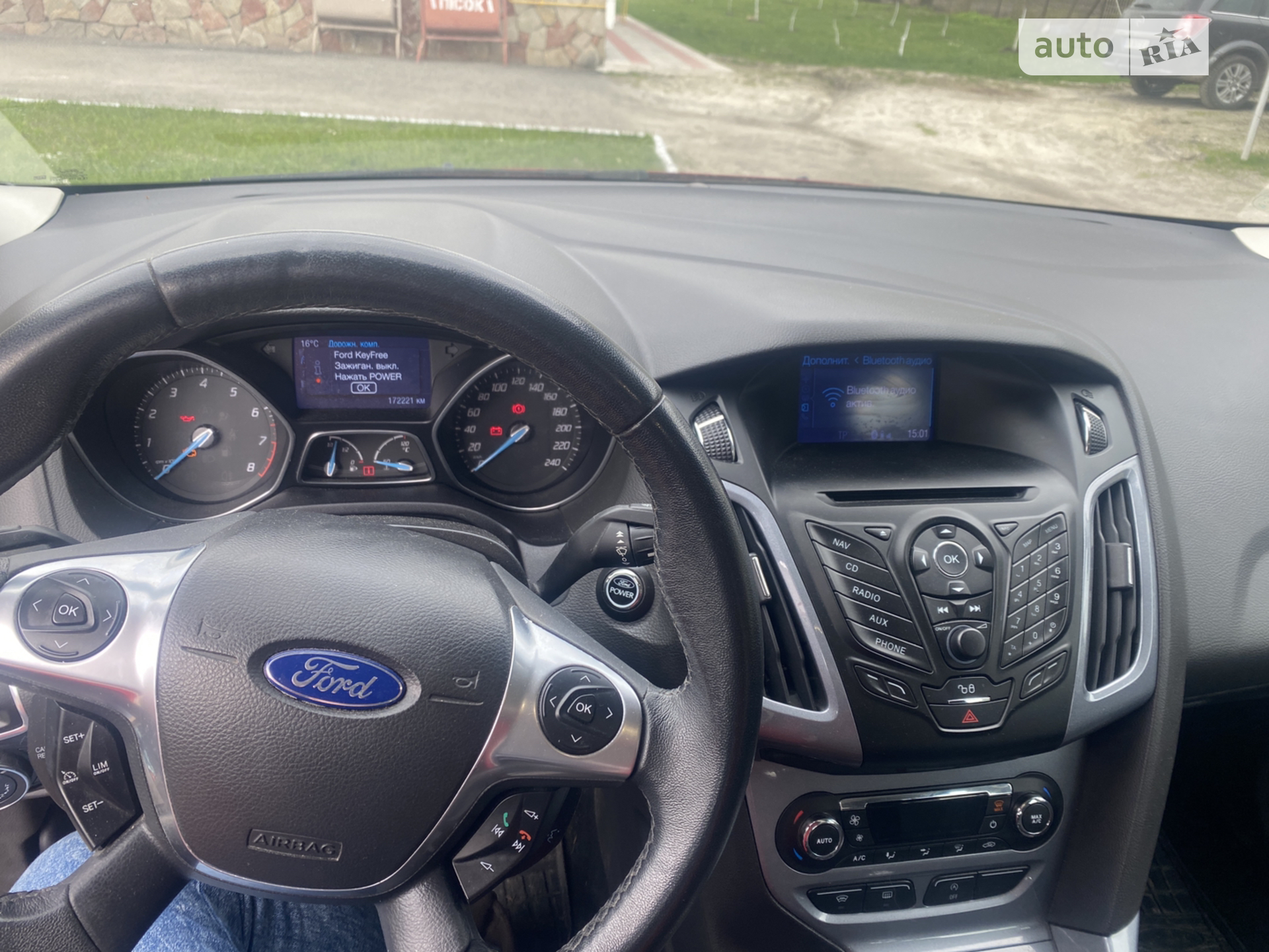 2011 Ford Focus - мініатюра 9