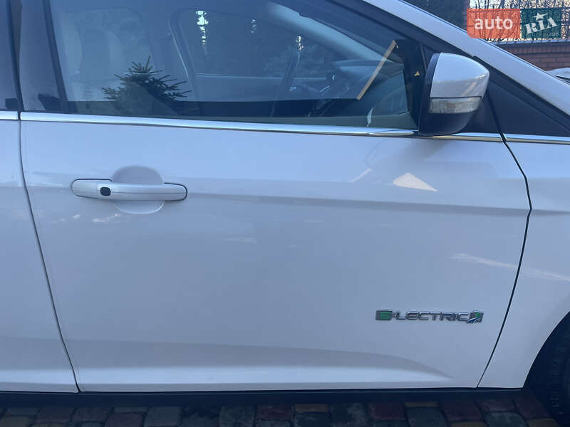 Хэтчбек Ford Focus 2014 в Львове фото 20 Хэтчбек Ford Focus 2014 в Львове