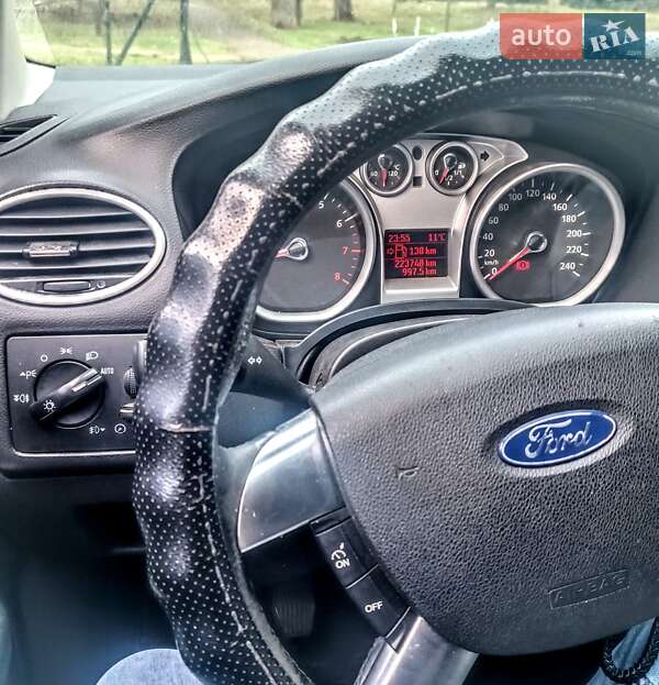Хэтчбек Ford Focus 2008 в Одессе