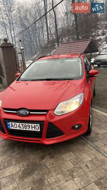 Универсал Ford Focus 2011 в Тячеве