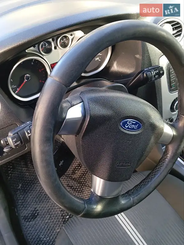 Ford Focus 2010