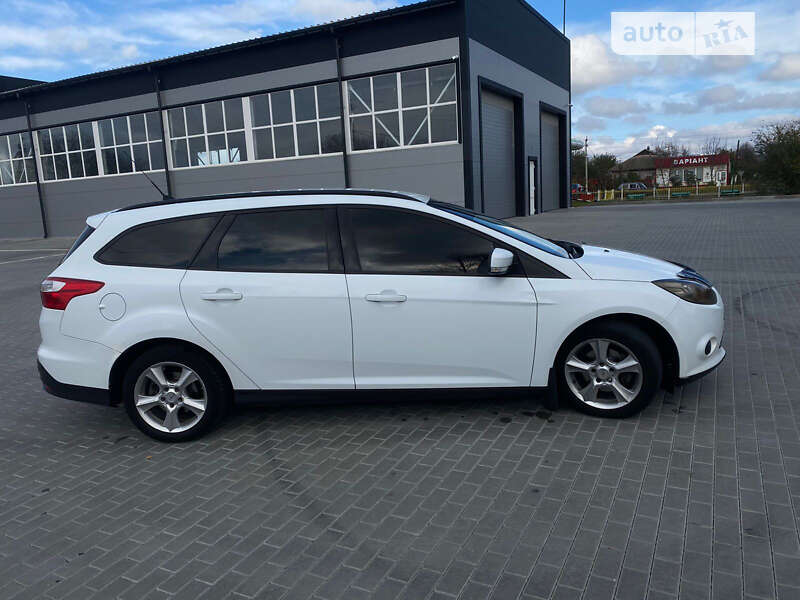 Универсал Ford Focus 2014 в Шаргороде
