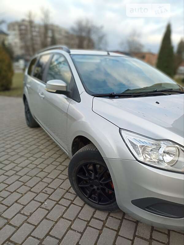 Універсал Ford Focus 2008 в Коломиї