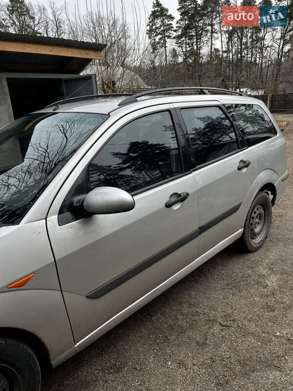Универсал Ford Focus 2002 в Малине