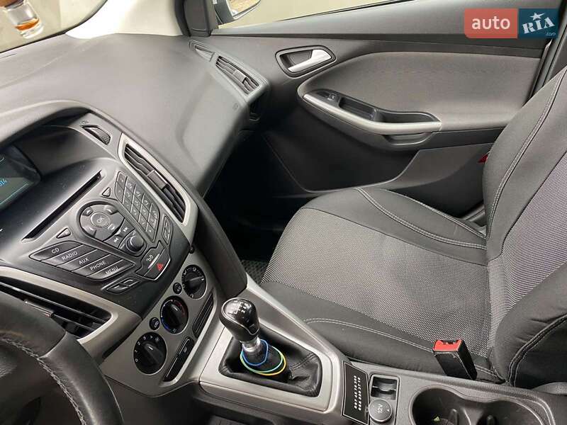 Универсал Ford Focus 2014 в Маневичах