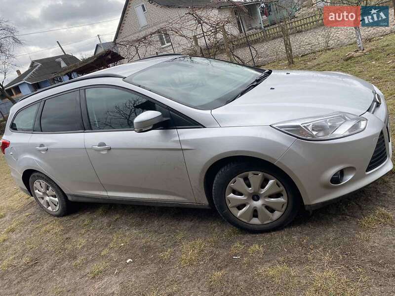 Универсал Ford Focus 2014 в Маневичах