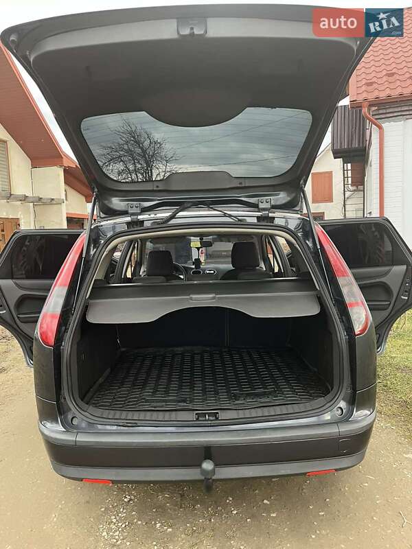 Универсал Ford Focus 2007 в Надворной