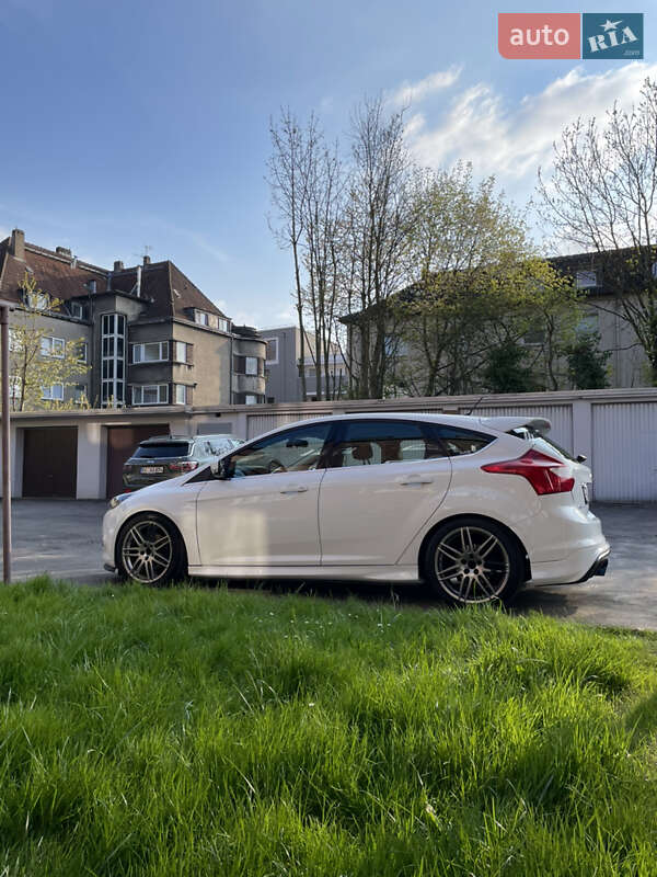 Хэтчбек Ford Focus 2013 в Одессе