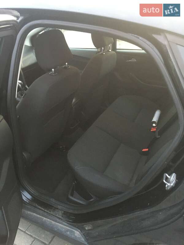 Седан Ford Focus 2015 в Рівному