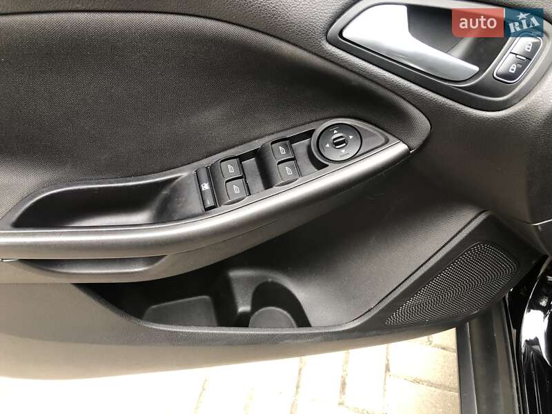 Седан Ford Focus 2017 в Ровно