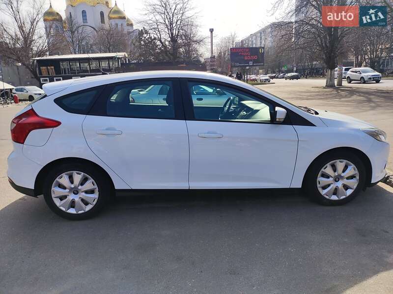 Хетчбек Ford Focus 2014 в Одесі