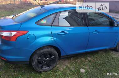 Седан Ford Focus 2013 в Рогатине