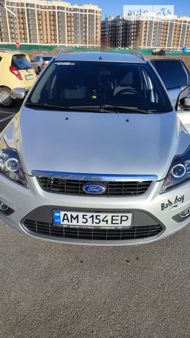 2010 Ford Focus - мініатюра 12