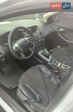 Хэтчбек Ford Focus 2014 в Яготине
