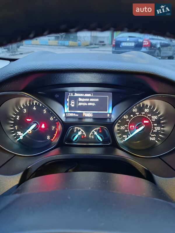 Хэтчбек Ford Focus 2016 в Черкассах фото 6 Хэтчбек Ford Focus 2016 в Черкассах