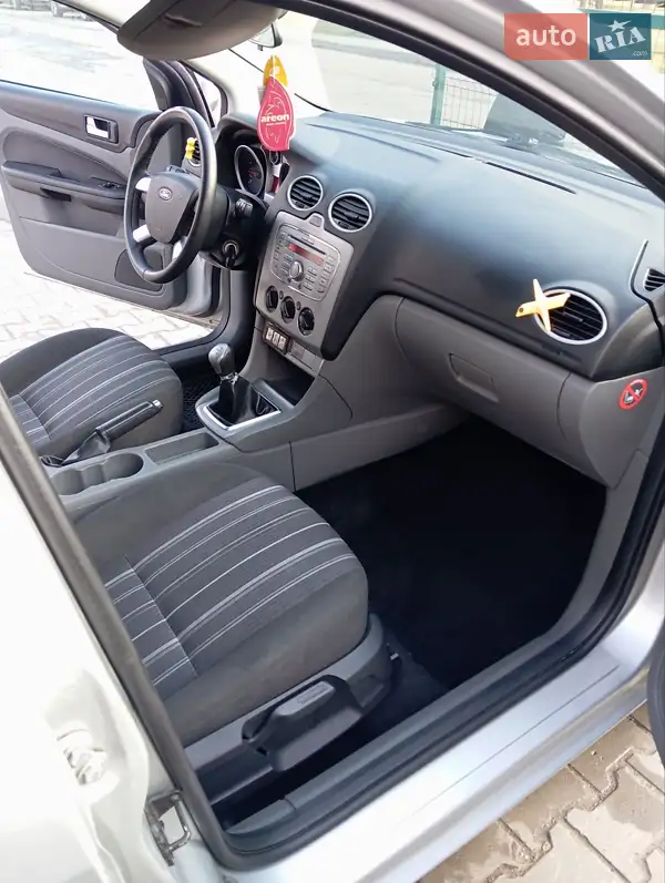 Ford Focus 2008 VIN WF0SXXGCDS8L07415 фото оголошення 6 з 45