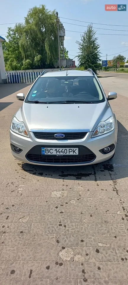 2010 Ford Focus - мініатюра 13