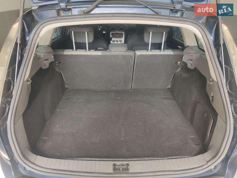 Универсал Ford Focus 2010 в Львове