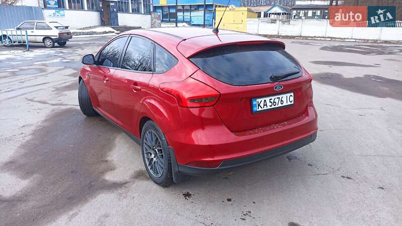 Хэтчбек Ford Focus 2015 в Андрушевке