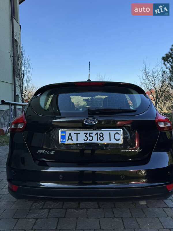 Хэтчбек Ford Focus 2015 в Рожнятове