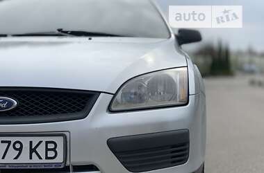 Хэтчбек Ford Focus 2005 в Виннице