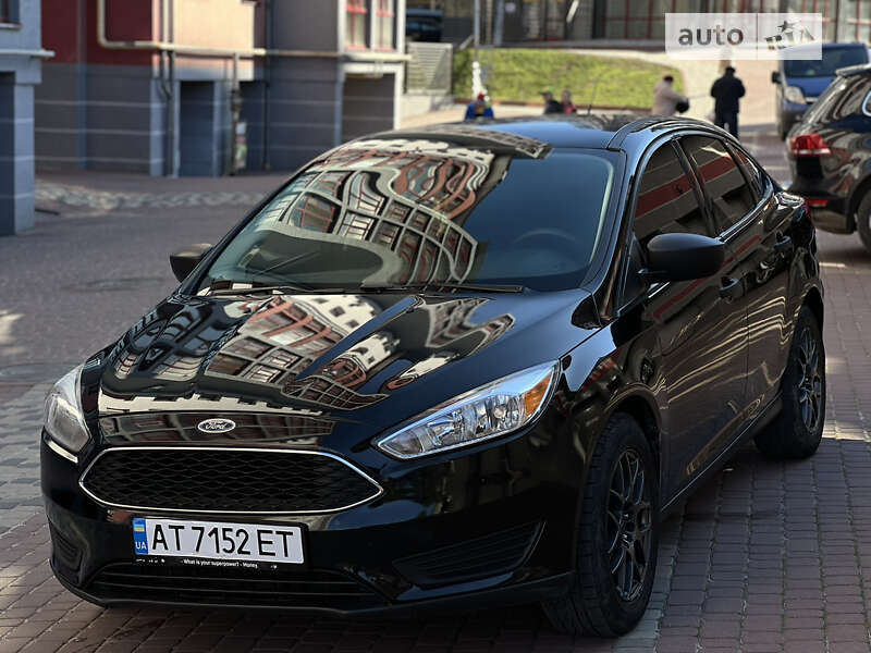 Седан Ford Focus 2015 в Ивано-Франковске