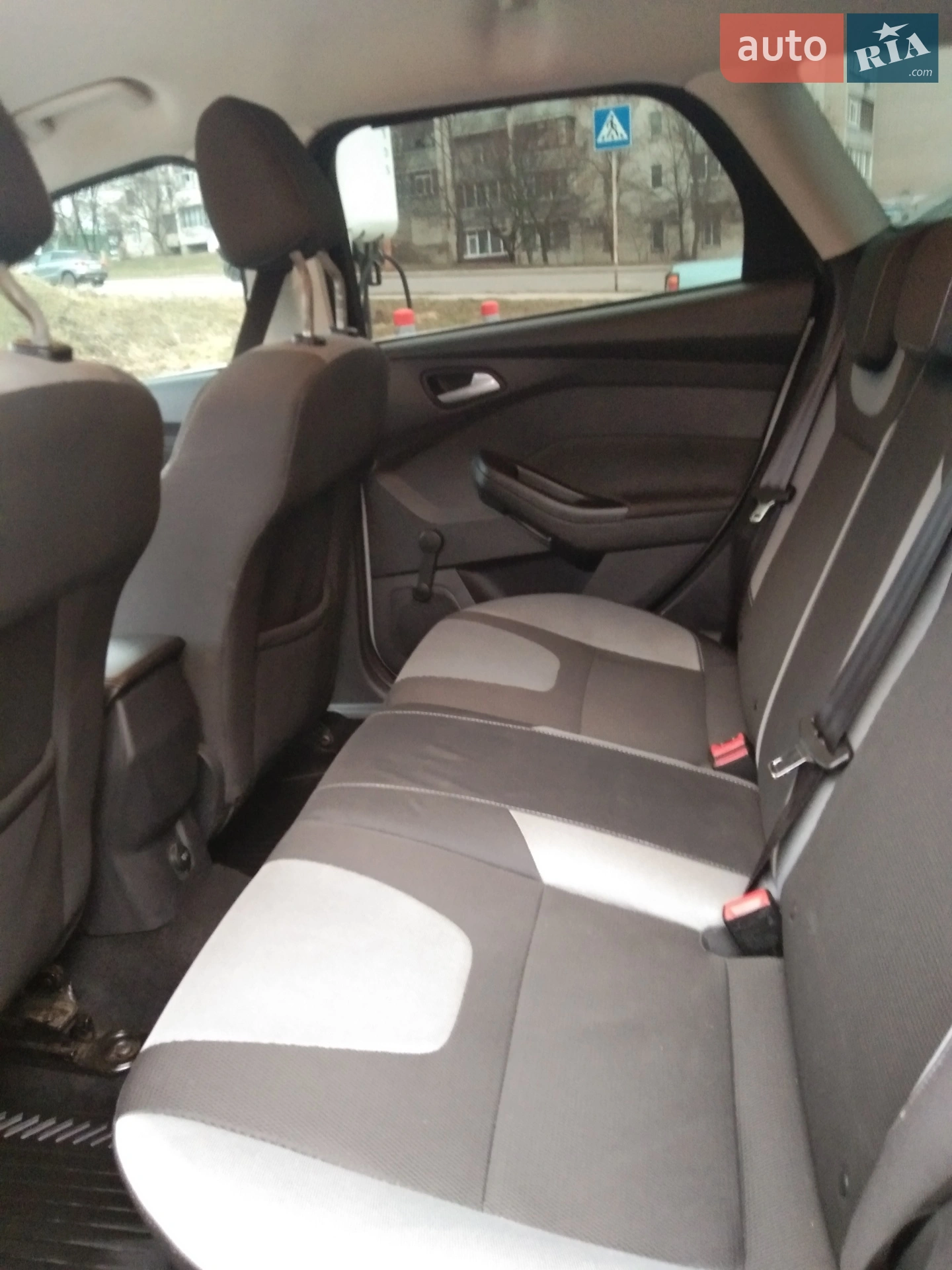 2012 Ford Focus - мініатюра 21