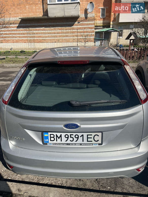 Хетчбек Ford Focus 2011 в Сумах