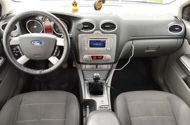 Универсал Ford Focus 2010 в Борщеве