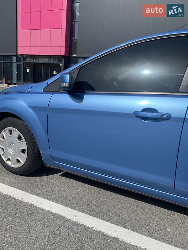 Седан Ford Focus 2008 в Киеве фото 11 Седан Ford Focus 2008 в Киеве