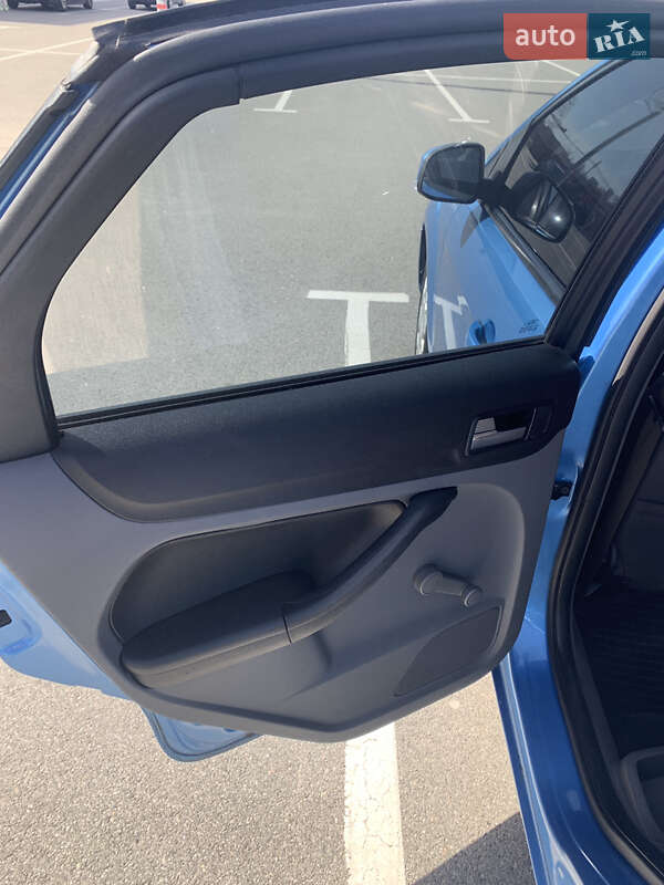 Седан Ford Focus 2008 в Киеве фото 20 Седан Ford Focus 2008 в Киеве