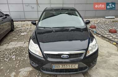 Хэтчбек Ford Focus 2009 в 