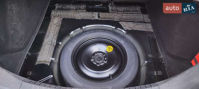 Седан Ford Focus 2007 в Горишних Плавнях