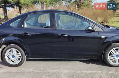 Седан Ford Focus 2007 в 