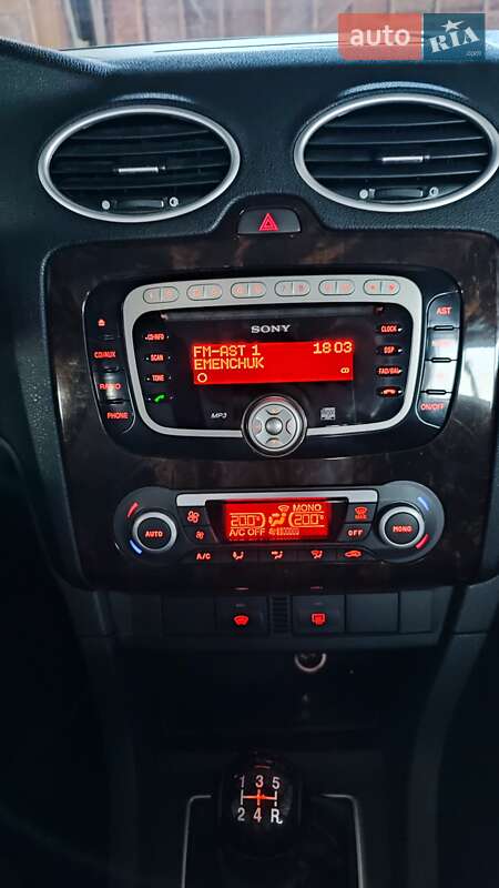 Седан Ford Focus 2007 в Горишних Плавнях