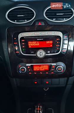 Седан Ford Focus 2007 в 