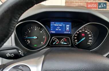 Универсал Ford Focus 2014 в 