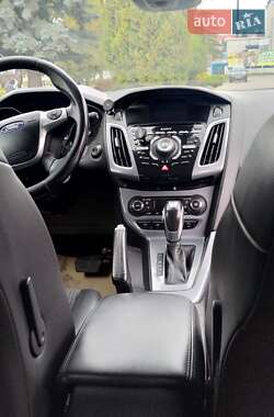 Универсал Ford Focus 2014 в 