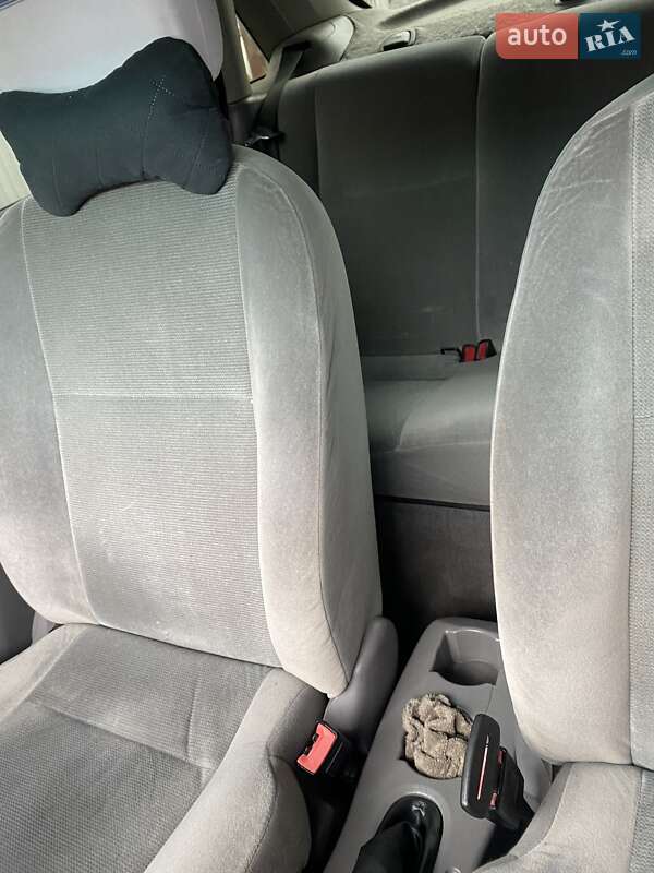 Седан Ford Focus 2002 в Каменском