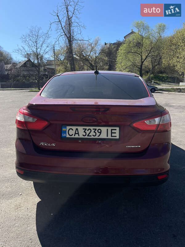 Седан Ford Focus 2013 в Черкассах