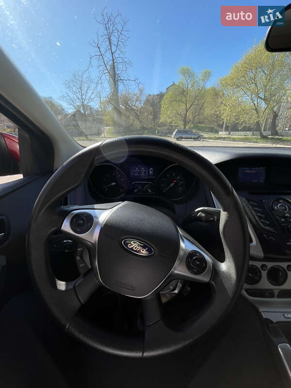 Седан Ford Focus 2013 в Черкассах